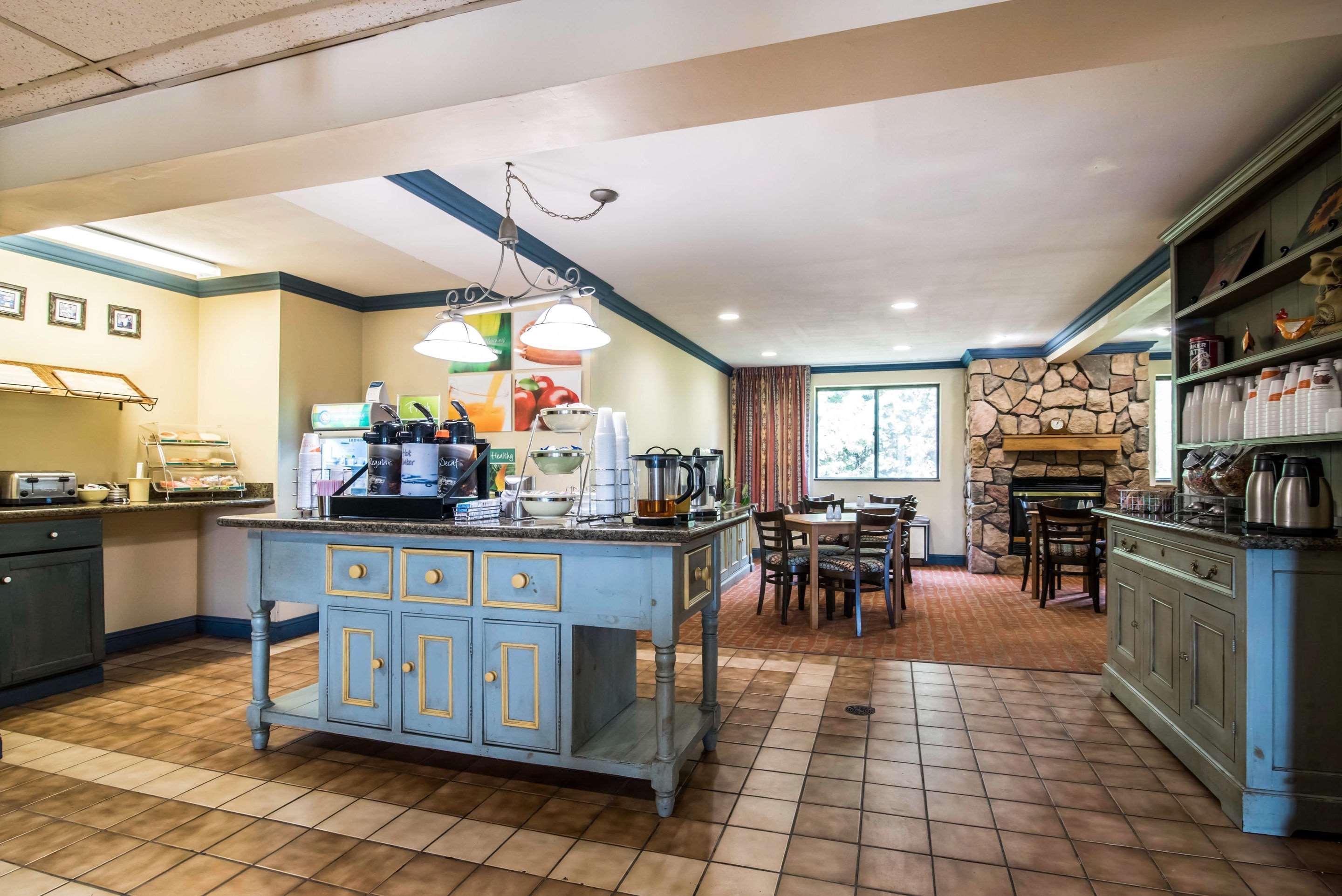 Quality Inn Cortland - University Area Luaran gambar