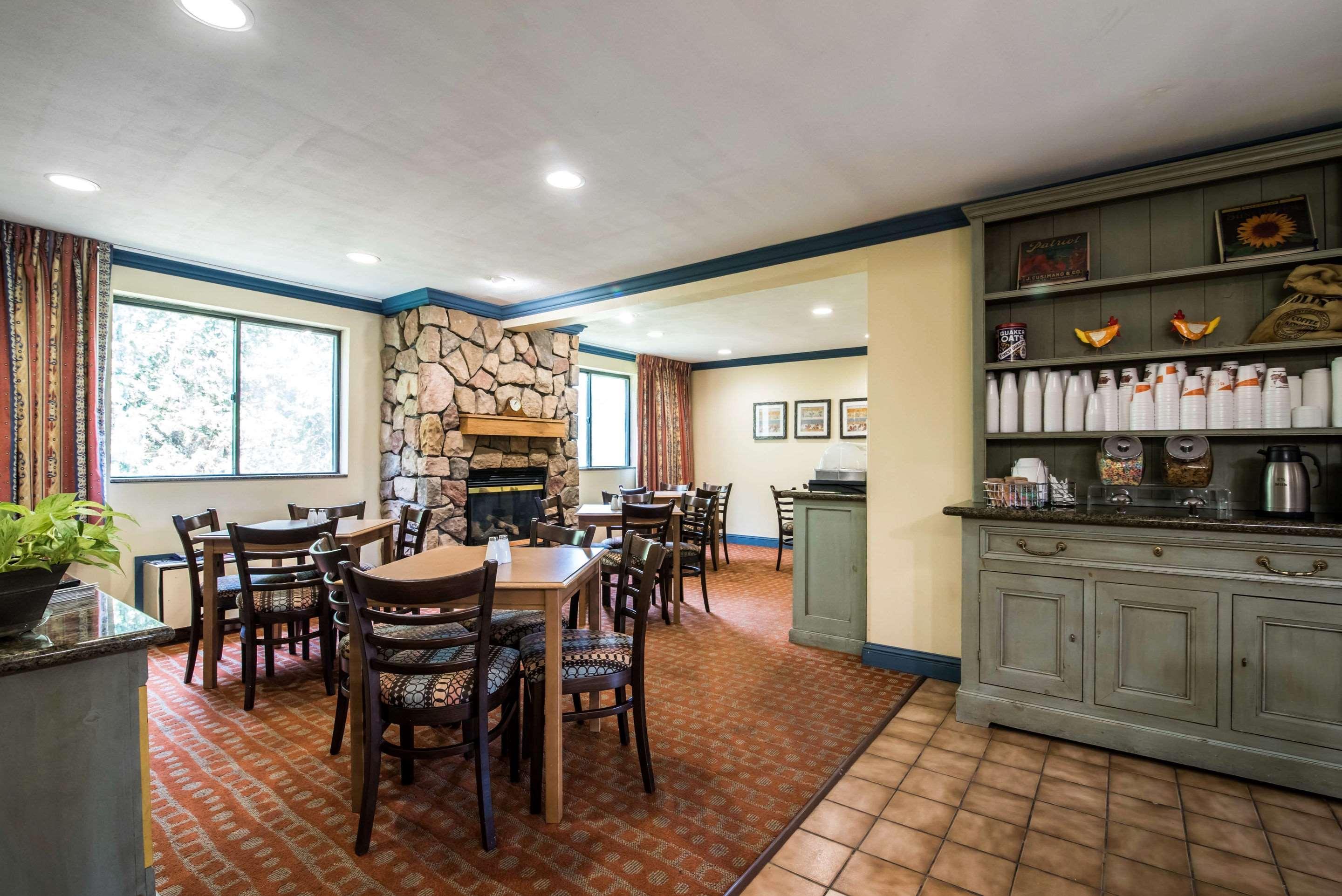 Quality Inn Cortland - University Area Luaran gambar